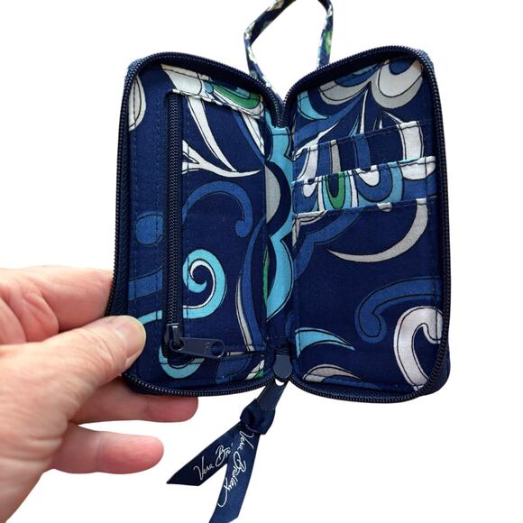 Vera Bradley quilted cotton wristlet wallet navy blue green small zip around - Picture 3 of 8